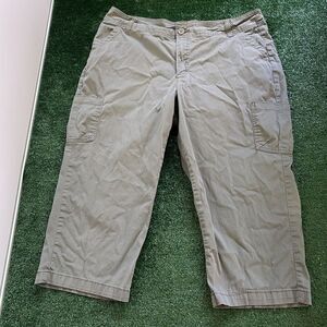 Lee Riders Womens Capri Skimmers Pants Waist 36" Olive Green Chino Cargo